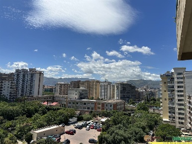 Foto Appartamento in Via Mariano D' Amelio, Palermo Montepellegrino