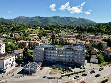Foto Appartamento in Via Mazzini, Cisano Bergamasco Centro di 75 m²