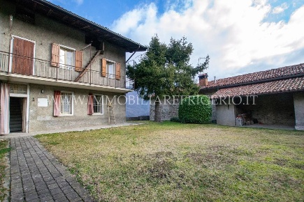 Foto Case semi ndipendenti in SP178, Cisano Bergamasco di 120 m² in vendita