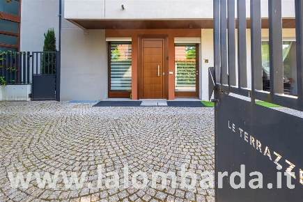 Foto Appartamento in via Carlo Meda, Monza Triante di 70 m² con 2 locali