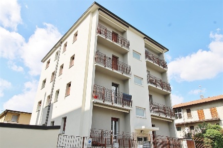 Foto Appartamento in via Diaz, San Vittore Olona di 73 m² con 2 locali