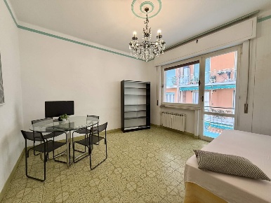 Foto Appartamento in Corso Dante 76, Chiavari Centro di 81 m² con 4 locali