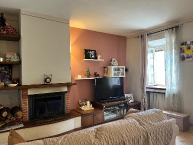 Foto Casa indipendente a Capannori Colle di Compito - Castelvecchio