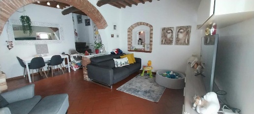 Foto Appartamento a Cascina Navacchio Nord - Zambra di 120 m² con 4 locali