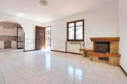 Foto Appartamento a Piombino Riotorto di 74 m² con 4 locali in vendita