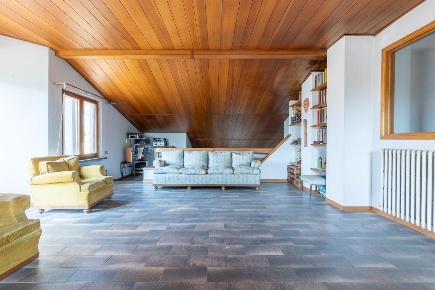 Foto Villa unifamiliare a Pisa La Vettola di 419 m² con 6 locali in vendita