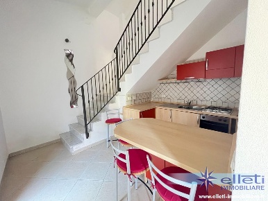 Foto Appartamento a Massa Centro di 50 m² con 3 locali in vendita