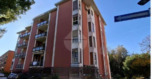 Foto Appartamento in Luigi Negrelli, Desenzano del Garda Desenzano Centro
