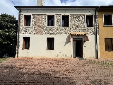 Foto Casa indipendente in Via MATTEOTTI 113, Noventa Vicentina Centro