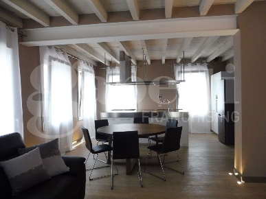 Foto Appartamento a Schiavon Longa di 110 m² con 4 locali in affitto