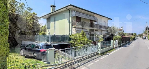 Foto Villa bifamiliare in Via PER SAN FLORIAN SNC, Castelfranco Veneto
