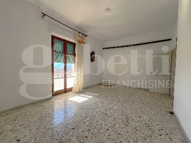 Foto Appartamento in Via LICINO 1, Venafro Centro di 121 m² con 4 locali
