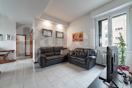 Foto Appartamento in Via Lodovico il Moro 57, Milano Tre Castelli - Faenza