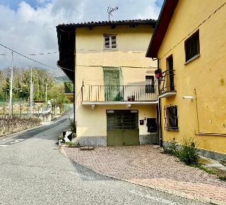 Foto Casa indipendente in MULINO, Val della Torre Montelera di 100 m²