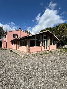 Foto Rustico a Castiglione della Pescaia Braccagni di 380 m² con 10 locali