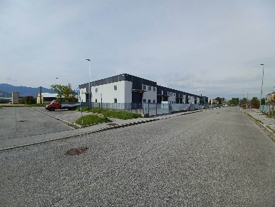 Foto Capannone industriale a Serravalle Pistoiese Cantagrillo Casalguidi