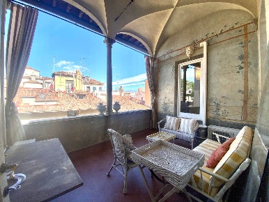 Foto Appartamento a Firenze San Frediano di 80 m² con 3 locali in affitto