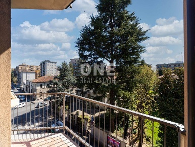 Foto Appartamento in via Gaetano Annoni 29, Monza di 60 m² con 2 locali