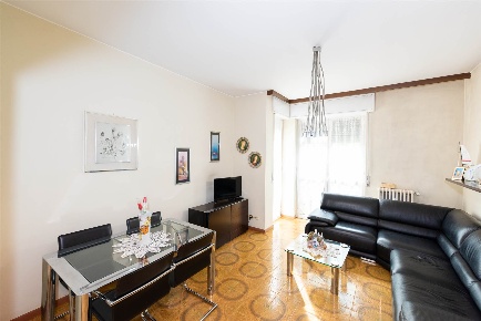 Foto Appartamento in VIALE EUROPA 15, Melzo di 105 m² con 4 locali