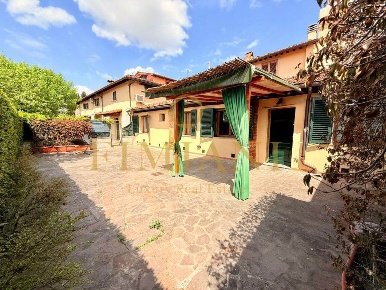 Foto Appartamento in Via di Sollicciano  6, Firenze Mantignano di 90 m²