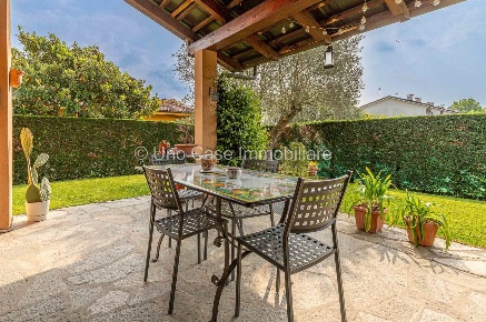 Foto Villa a schiera in Via Montodo 13, Cascinette d'Ivrea di 185 m²