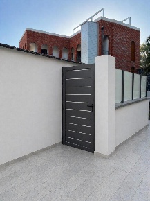 Foto Case semi ndipendenti a Mascalucia Centro di 65 m² con 2 locali