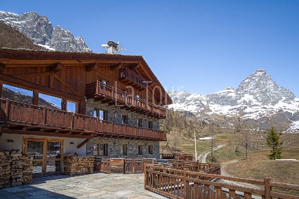 Foto Appartamento in Avouil 1, Valtournenche di 126 m² con 4 locali