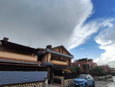 Foto Appartamento in Via degli Orti 68, Tivoli di 80 m² con 4 locali