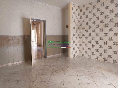 Foto Appartamento a Gela di 110 m² in vendita