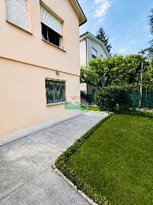 Foto Villa bifamiliare in Via Vicoli, Ravenna Borgo Montone - San Marco
