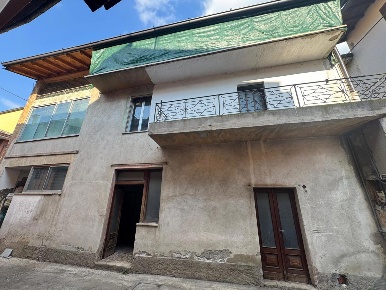 Foto Appartamento in Vicolo Banzolini 1, Pontoglio di 120 m² con 4 locali