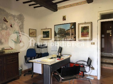 Foto Appartamento in Via del Verzaro 19, Perugia Centro Storico di 100 m²