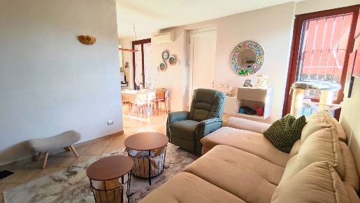 Foto Appartamento in Via XXV Aprile 1/Bis, Guardamiglio Centro di 98 m²
