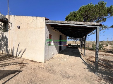 Foto Villa unifamiliare a Vittoria Donnafugata - Punta Braccetto di 100 m²