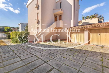Foto Appartamento a Pontedera Villaggi, Bellaria di 110 m² con 4 locali