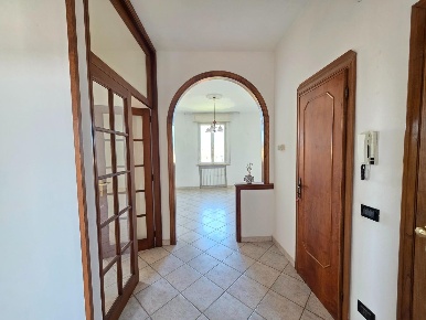 Foto Appartamento a Santa Maria a Monte Montecalvoli di 120 m² con 5 locali