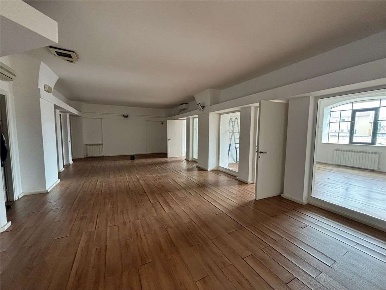Foto Ufficio a Livorno Quartiere Venezia di 238 m² in affitto