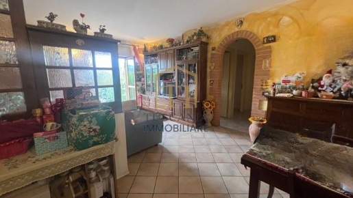 Foto Appartamento a Monteriggioni Castellina Scalo di 65 m² con 3 locali