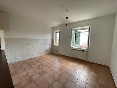 Foto Appartamento a Vecchiano Vecchiano Nodica di 80 m² con 3 locali