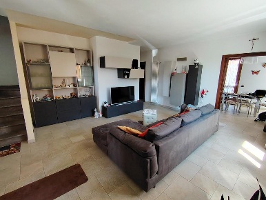 Foto Villa unifamiliare a San Giuliano Terme San Giuliano Terme Paese