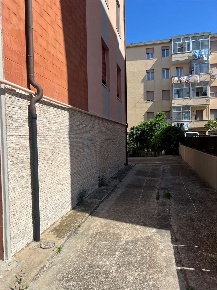 Foto Magazzino a Livorno Coteto di 77 m² in vendita