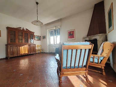 Foto Appartamento a Massa Centro di 90 m² con 4 locali in vendita