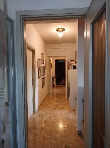 Foto Appartamento a Massa Centro di 120 m² con 5 locali in vendita