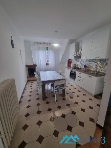 Foto Appartamento a San Benedetto del Tronto di 90 m² con 6 locali