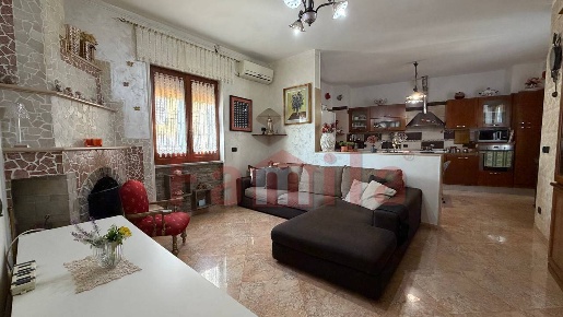 Foto Appartamento a Mugnano del Cardinale di 95 m² con 3 locali in vendita