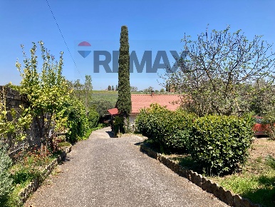 Foto Chalet in Vicolo Della Stazione Di Pavona 48, Roma Santa Fumia