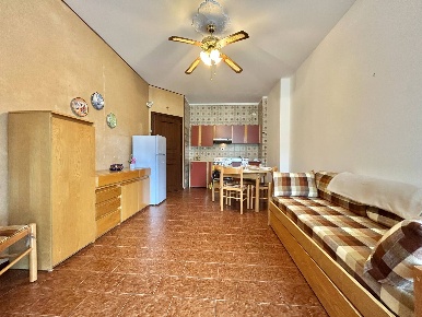 Foto Appartamento in Via Pollupice, Pietra Ligure di 53 m² con 2 locali