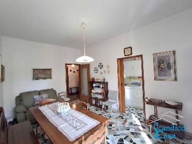 Foto Appartamento in Via Monti 19, Scandicci Centro di 120 m² con 4 locali