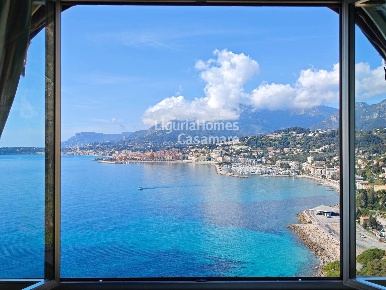 Foto Appartamento in Corso Mentone, Ventimiglia Grimaldi, Mortola di 103 m²