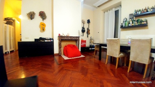 Foto Appartamento in Via Alserio 1, Milano Farini di 150 m² con 5 locali